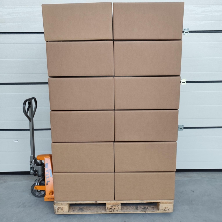 25-in-1 Protective Laptop Shipping Box with Dividers