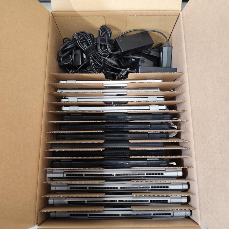 25-in-1 Protective Laptop Shipping Box with Dividers